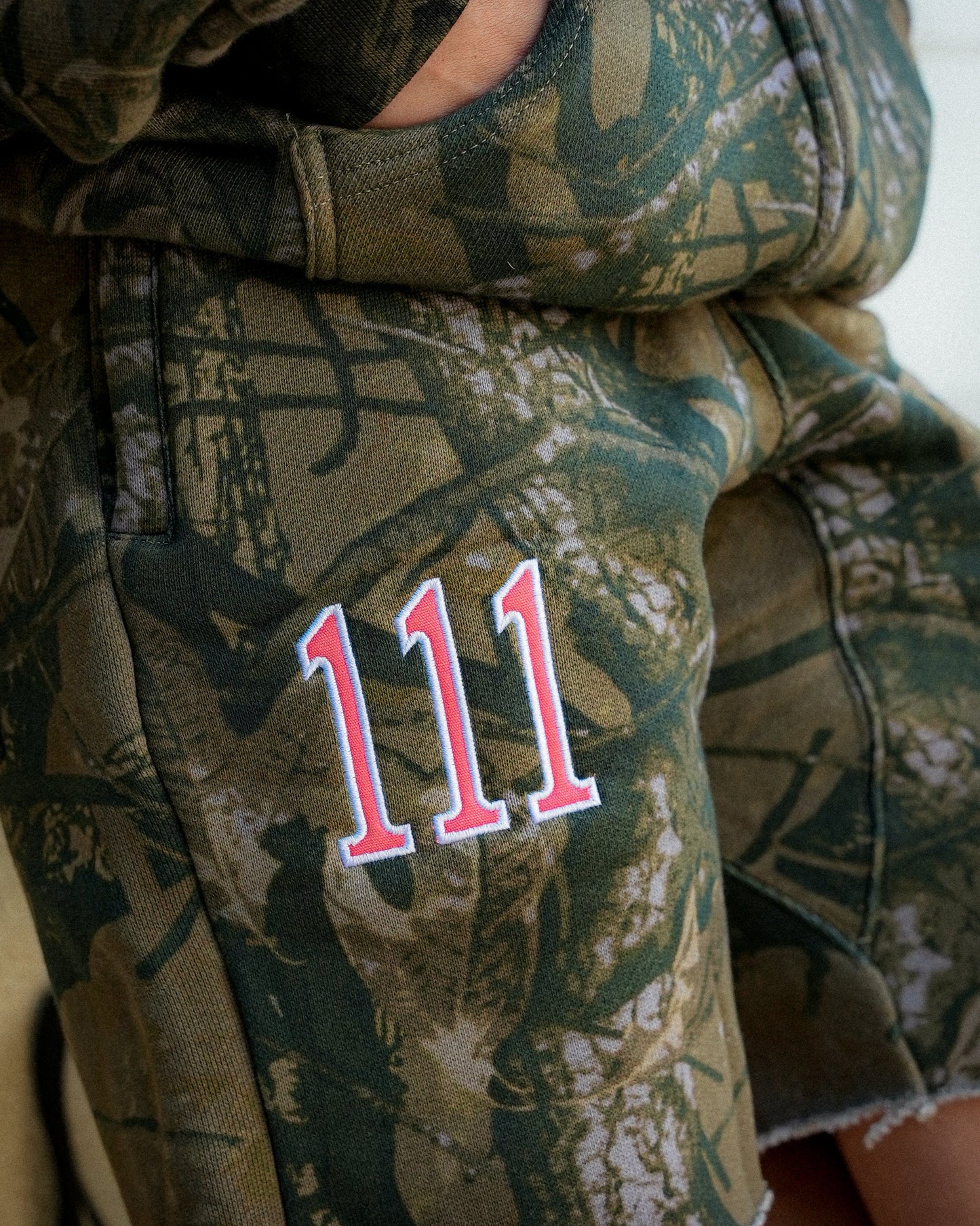 CAMO 111 SHORTS - PINK