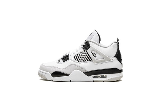 Air Jordan 4 Retro “Military Black”