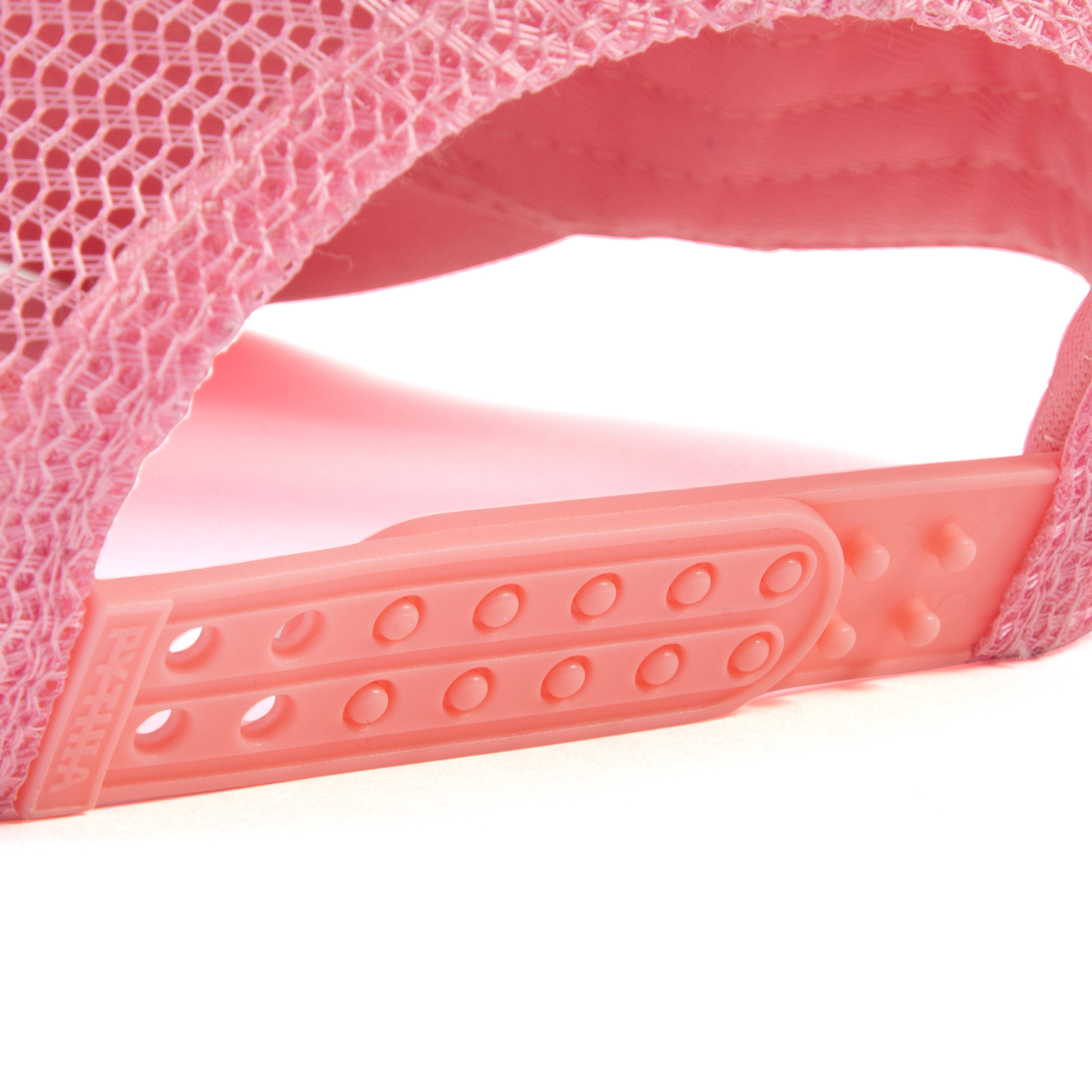BARBWIRE STAR TRUCKER - PINK