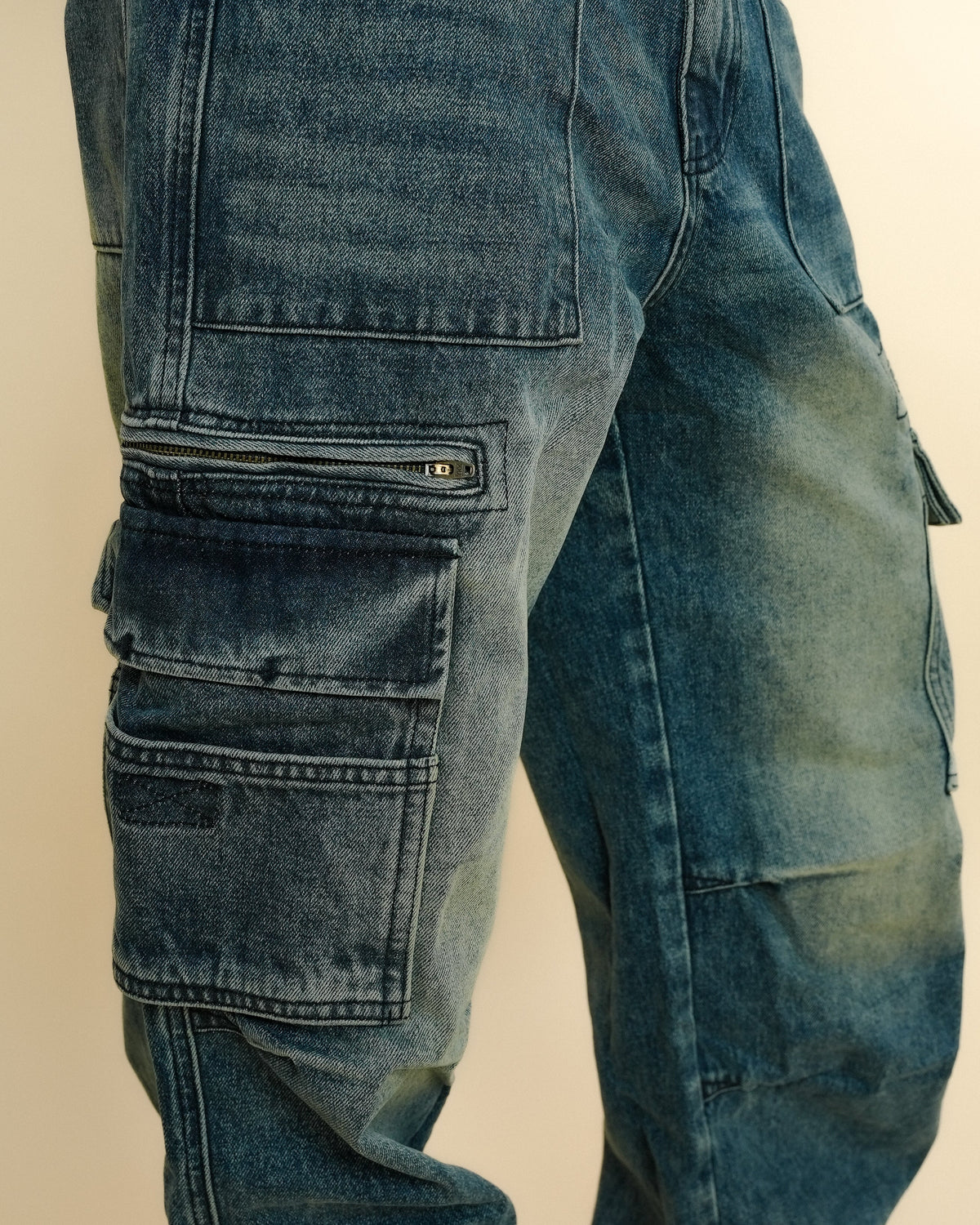 BELTED CARGO POCKET DENIM - MEDIUM BLUE
